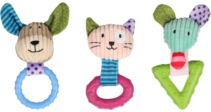 Flamingo pluszowa zabawka dla szczeniaka. Materiał tekstylny i guma. W środku posiada piszczałkę.