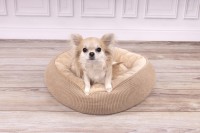 Flamingo Legowisko dla psa i kota Colette. Pluszowe posłanie. Antypoślizgowy spód, wykończony lamówką i sztruksem. Zdejmowana poduszka jest dwustronna - z pluszem i materiałem tekstylnym. Beżowe_3