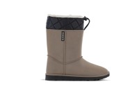 BlackFox  Botki damskie Atka - ciepło, lekkość i wodoodporność. To doskonała propozycja na zimowe wyprawy. Obuwie wykonane zostało z syntetycznej gumy SEBS. Podszyte poliestrem utrzymują stopy ciepłe oraz suche.