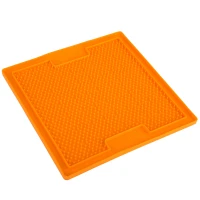 LickiMat Mata do lizania dla kota Soother Classic  pomarańczowa